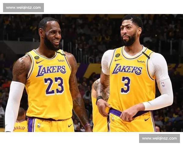 湖人VS湖人季后赛上演王者对决历史悬念全面引爆洛杉矶篮球夜