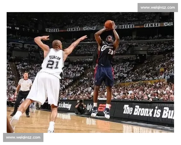 重温马刺对阵热火总决赛第四场经典时刻解析全场回放与战术复盘精