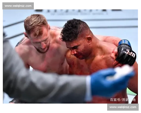 UFC凯恩对决锤子巅峰之战力量技术全面解析历史意义与冠军命运